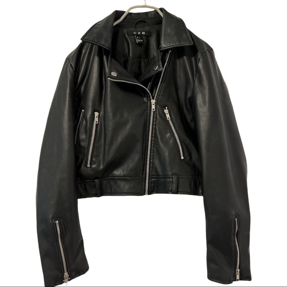 Faux 100%  leather zipper jacket